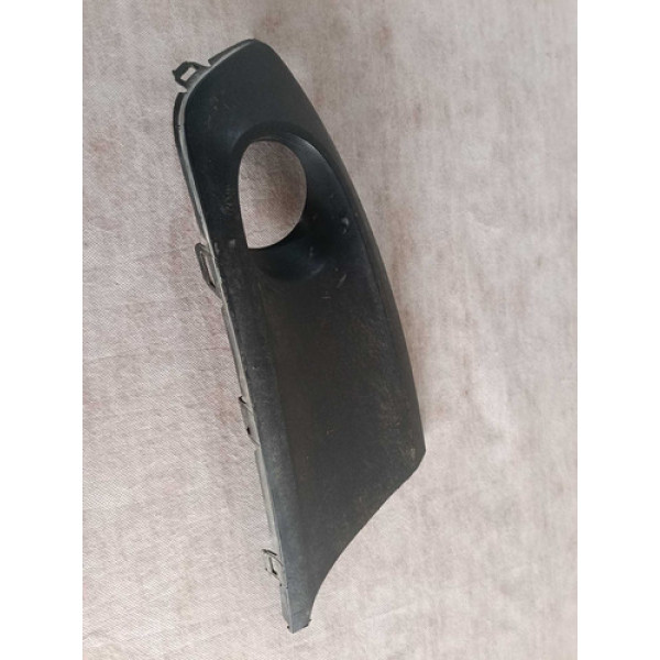 Moldura Direita Com Furo Fox 2010 A 2014